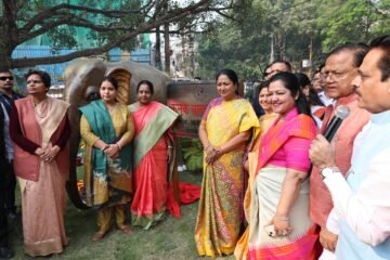 अशोक विहार ए ब्लॉक फेस-1 में पार्क का नामकरण स्व. श्रीमती कनक अग्रवाल जी के नाम पर किया गया